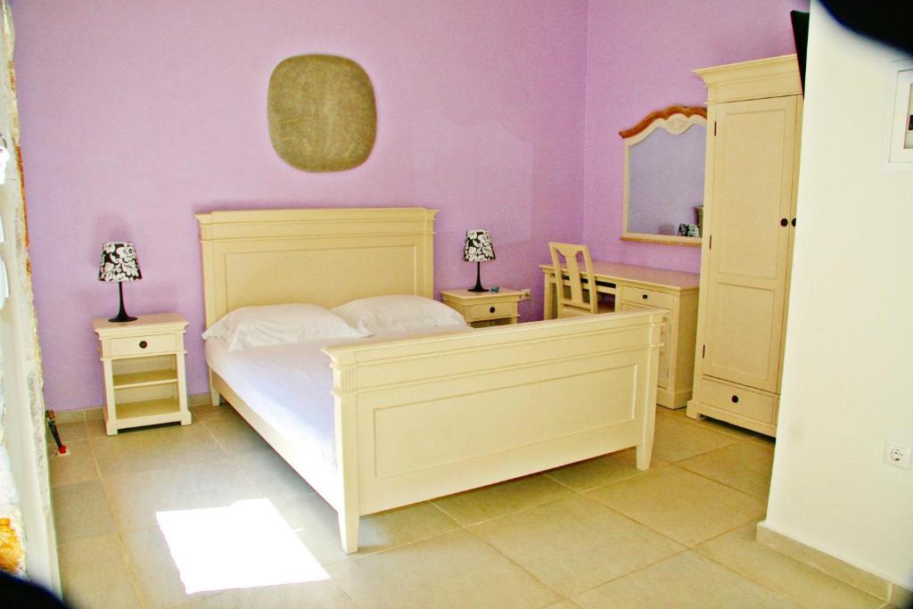 Alicelia Boutique Inn Vathí Szoba fotó